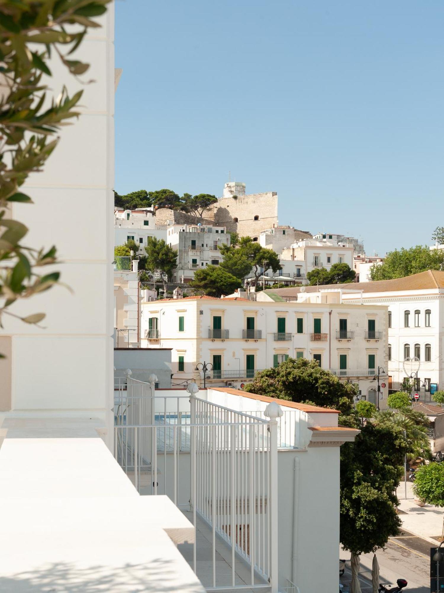 Tra Cielo E Mare Hotel Vieste Exterior photo